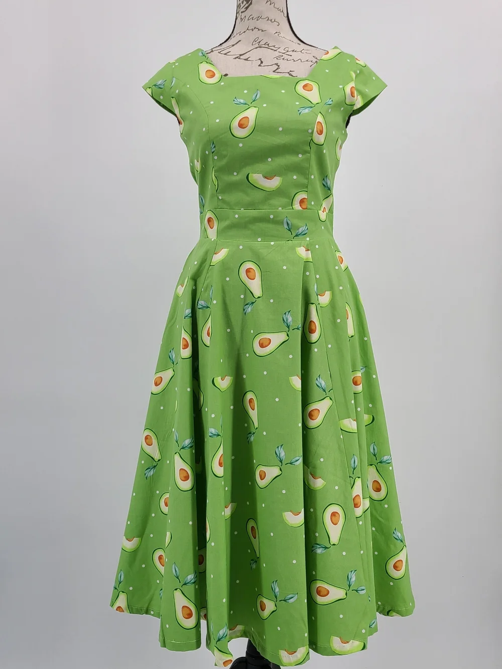 Unique Vintage's Magnolia Place Avocado Print Cotton Midi Dress Size XS - Picture 1 of 12